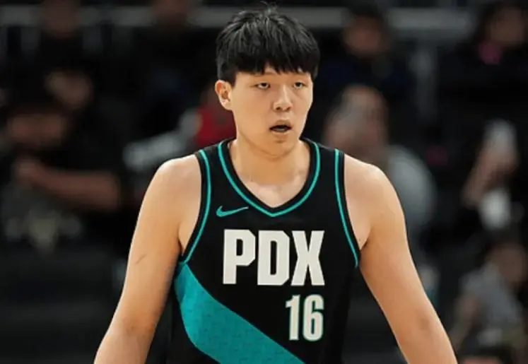 亿万28官方网站-杨瀚森G联赛场均得到16.7分9.9篮板3.4助攻0.9抢断1.4盖帽