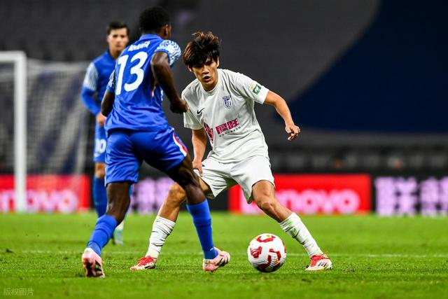 亿万28官方网站-大连球迷要笑醒了？有望再从上港撬走王牌新星，单赛季5球2助攻|刘祝润|大连英博|英博|深圳青年人|上海海港_新浪体育_新浪新闻