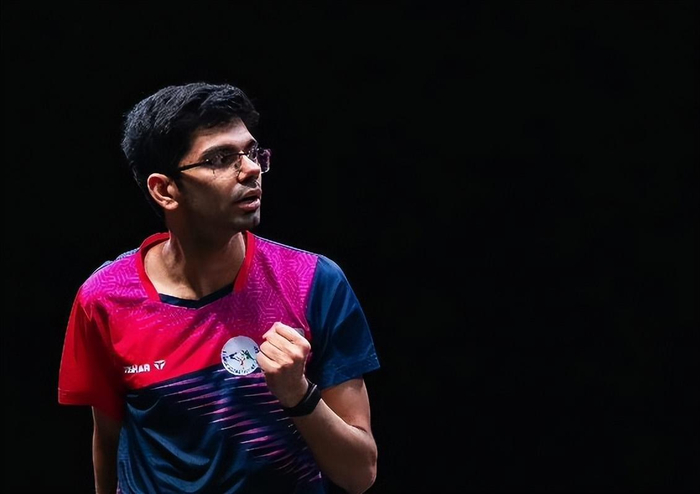 亿万28官网-3-1！林诗栋顶住压力：恶战4局胜印度选手，国乒单打16强首人诞生|塔卡|男单|张禹珍|卡尔伯格|梁靖崑_新浪体育_新浪新闻