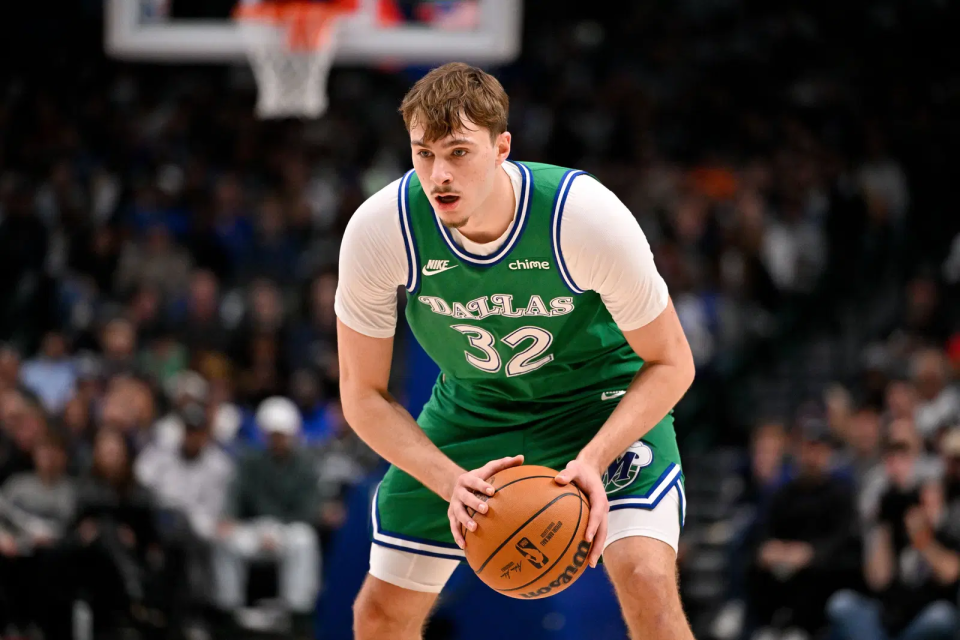 NBA官网新秀榜更新：克努佩尔超越弗拉格登顶 开拓者乐福升至第8