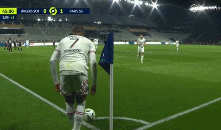 【法甲】10人巴黎3比0胜昂热 下轮不败即可锁定冠军