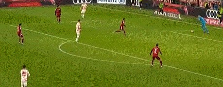 亿万28官方网站-【德甲】莱万+穆勒破门 拜仁两度被追平3比2莱比锡